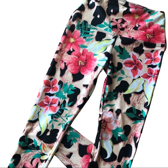 Pineapple Clothing Leggings - Picture 1 of 3